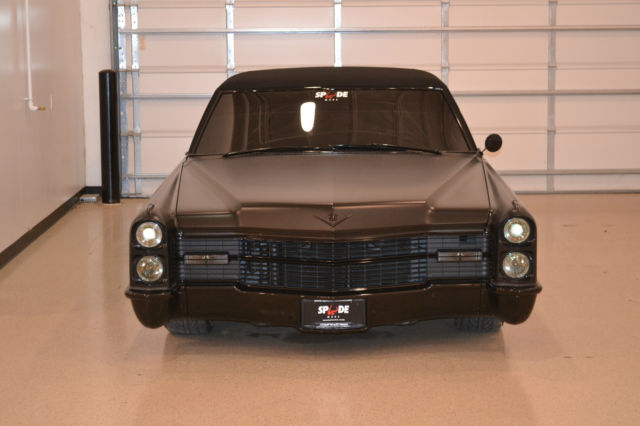1966 Cadillac DeVille (Black/Black)