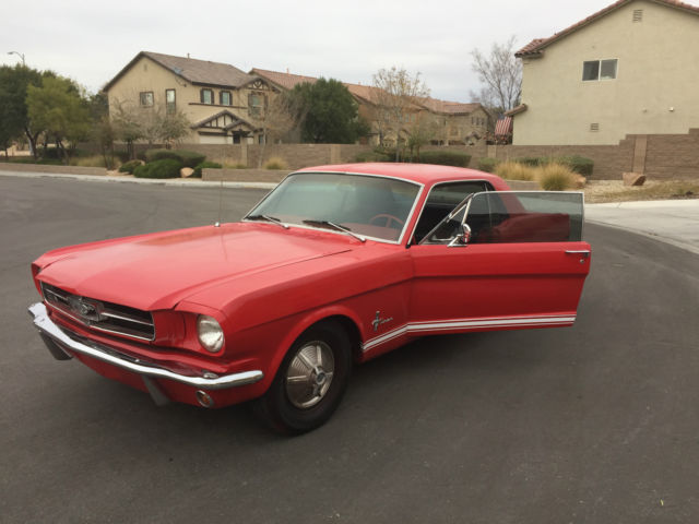 1965 Ford Mustang (Red/Black and Red)