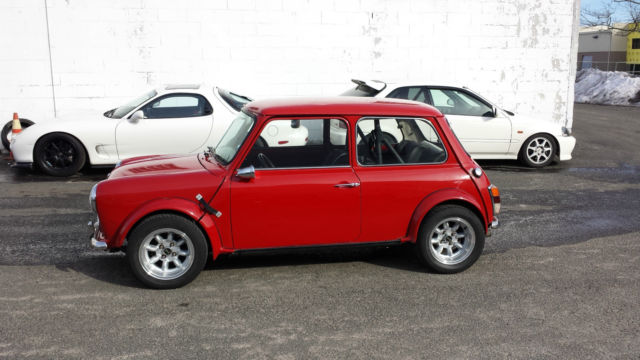 1969 Mini Classic Mini (Red/Black)