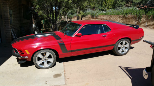 1970 Ford Mustang (Red/Black)