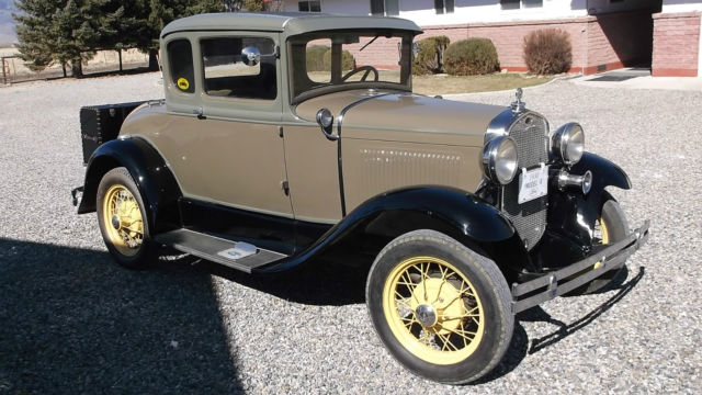 1930 Ford Model A (sand and light green  - original Ford colors/tan)