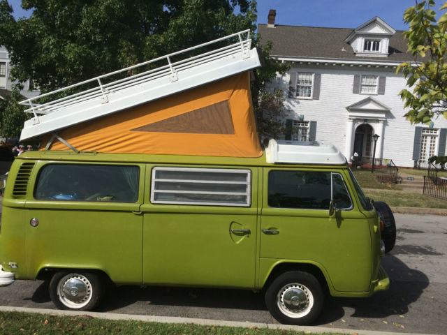 1979 Volkswagen Bus/Vanagon (Green/Green)