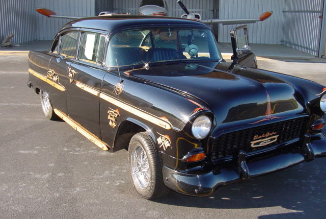 1955 Chevrolet Bel Air/150/210 (Black/Black)