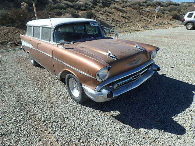 1957 Chevrolet Bel Air/150/210 (Bronze/Beige)