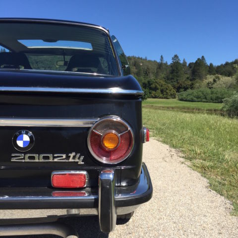 1973 BMW 2002 (Black/Black)