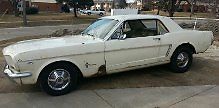 1965 Ford Mustang (White/Ivy gold white luxury)