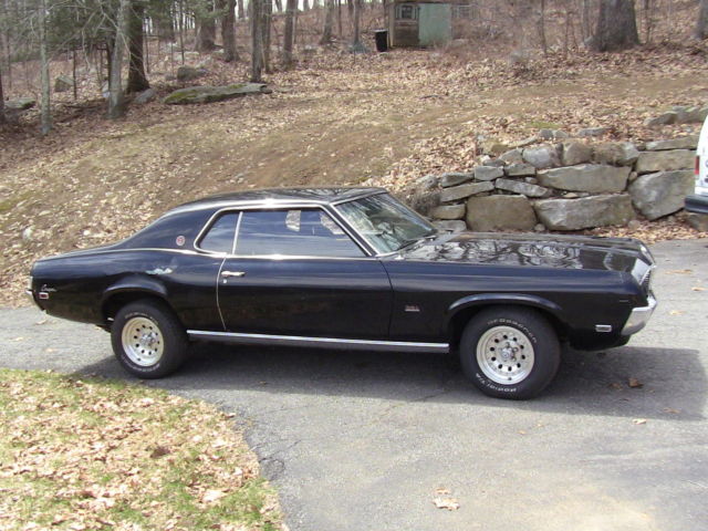 1969 Mercury Cougar (Black/Black)
