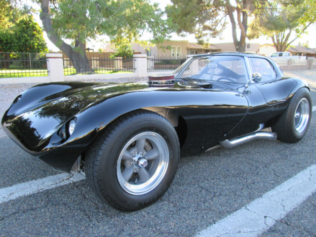 1964 Replica/Kit Makes Coupe (Tan/Black)