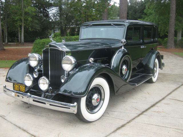 1934 Packard E-Type (Green/Grey)