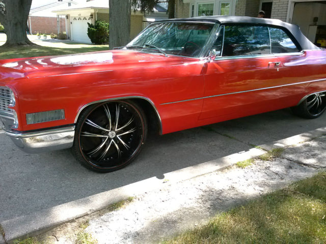 1966 Cadillac DeVille (Red/Red)