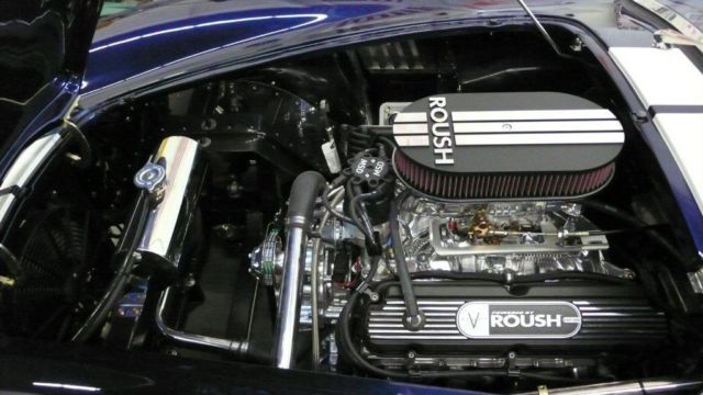 1965 Replica/Kit Makes Cobra (Indigo Blue with Wimbleton White racing stripes/Black)