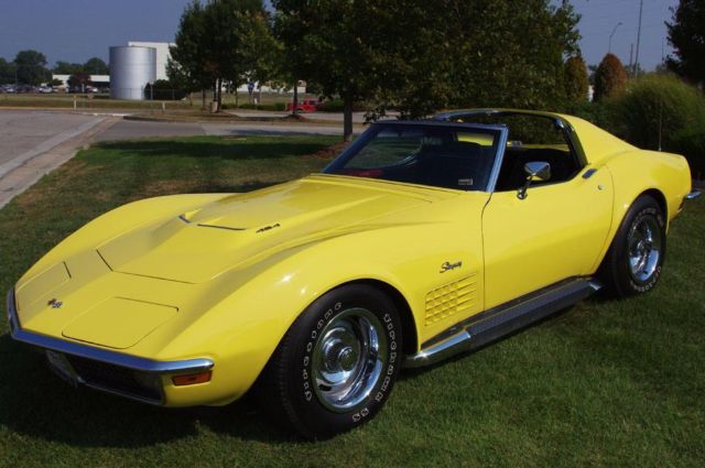 1970 Chevrolet Corvette (Daytona Yellow/Black)