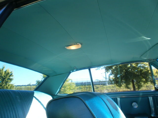 1964 Chevrolet Chevelle (ERMINE WHITE/AQUA)