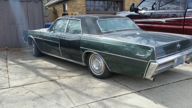 1966 Lincoln Continental (Green/Green)