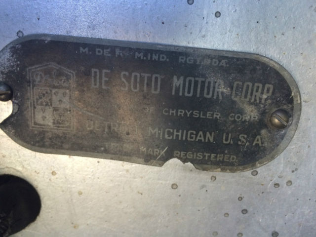 1929 DeSoto 4 Door Sedan (Grey/Green)