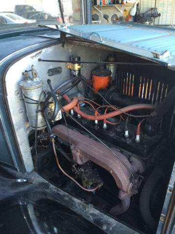 1929 DeSoto 4 Door Sedan (Grey/Green)