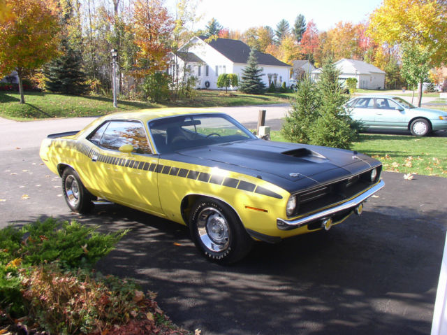 1970 Plymouth Barracuda (Lemon Twist/Black)