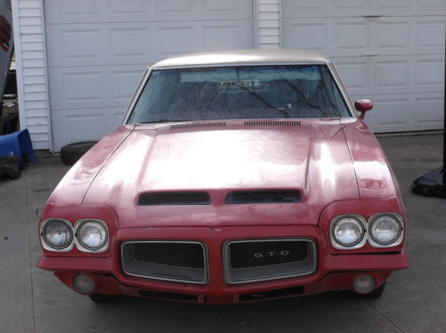 1971 Pontiac GTO (Red/Tan)