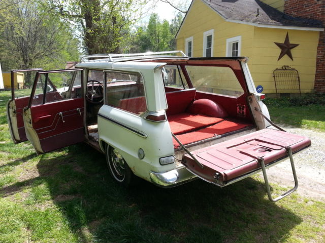 1964 Studebaker Camaro (White/Red)