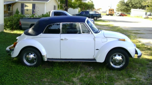 1978 Volkswagen Beetle - Classic (White/Gray)