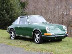 1969 Porsche 911 (Green/None)