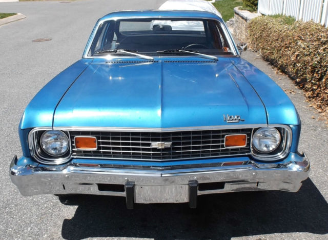 1974 Chevrolet Nova (Blue/Black)