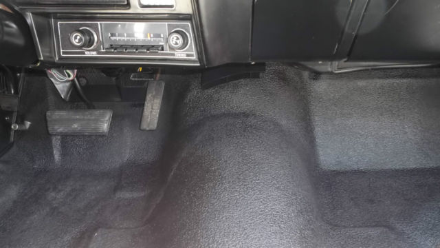 1974 Chevrolet Nova (Blue/Black)