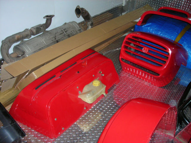 1961 Replica/Kit Makes Impala (Red/Gold)