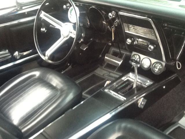 1967 Chevrolet Camaro (Black/Black)