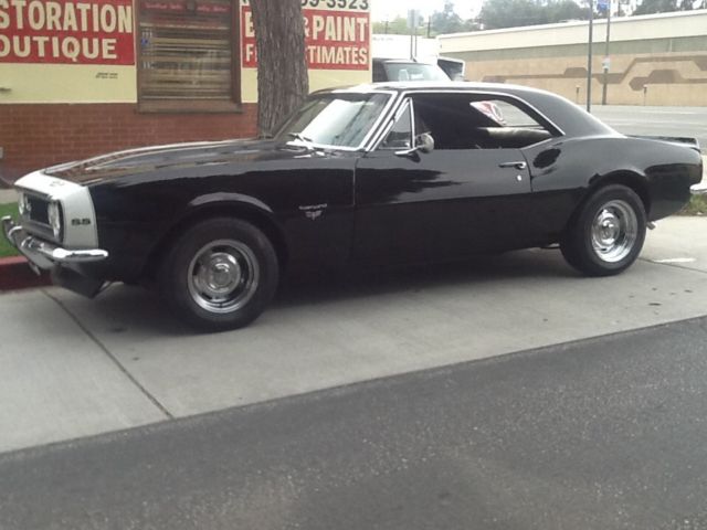 1967 Chevrolet Camaro (Black/Black)