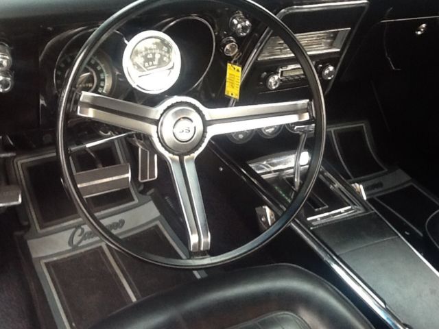 1967 Chevrolet Camaro (Black/Black)