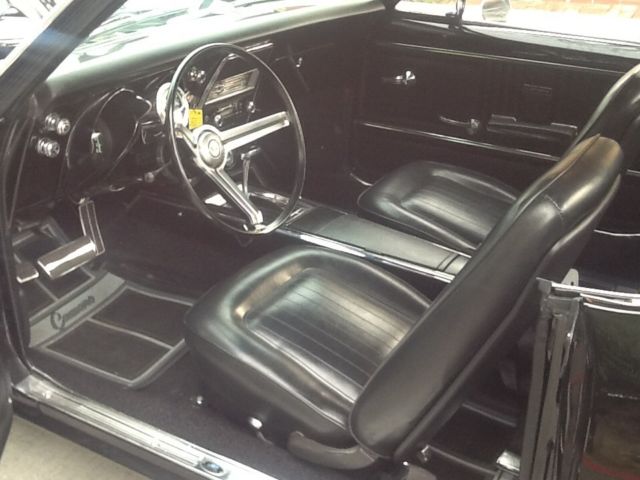 1967 Chevrolet Camaro (Black/Black)