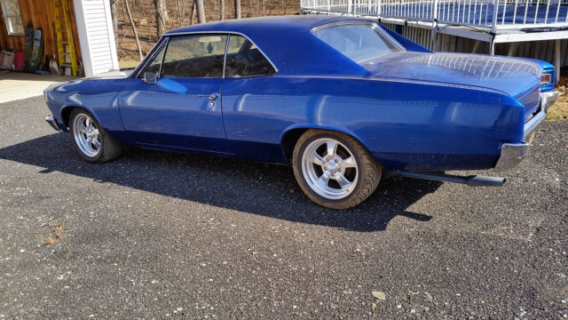 1966 Chevrolet Chevelle (Metallic blue/Black)