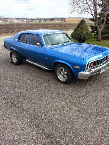 1973 Chevrolet Nova (Blue/Black)