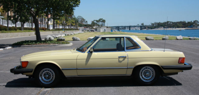 1979 Mercedes-Benz SL-Class (Yellow/Tan)