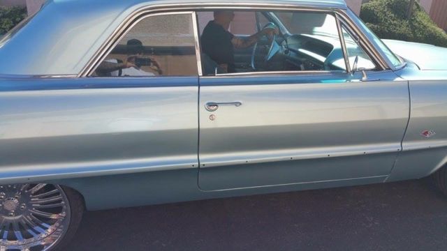 1963 Chevrolet Impala (Blue/Blue)