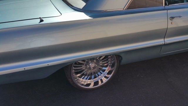 1963 Chevrolet Impala (Blue/Blue)