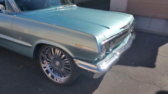 1963 Chevrolet Impala (Blue/Blue)