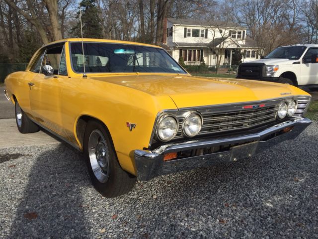 1967 Chevrolet Chevelle (Yellow/Black)