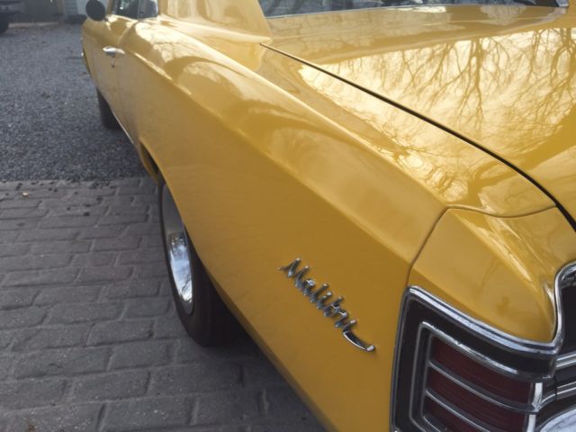 1967 Chevrolet Chevelle (Yellow/Black)