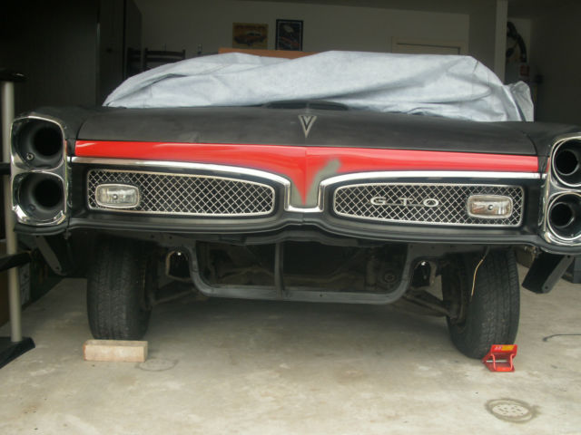 1967 Pontiac GTO (Black/Black)