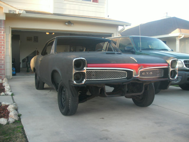1967 Pontiac GTO (Black/Black)
