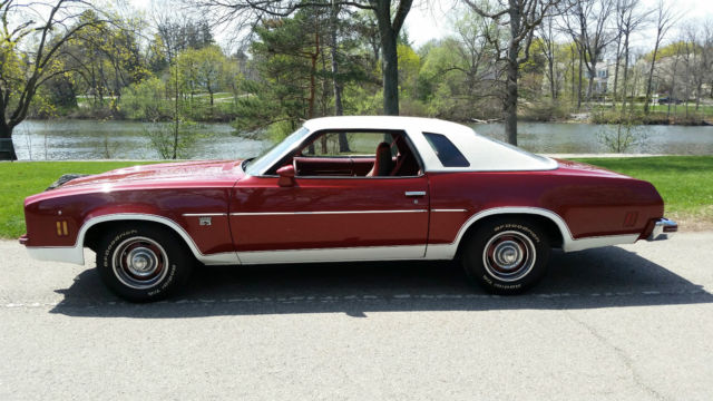1974 Chevrolet Chevelle (Red/Red)