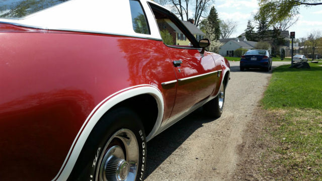 1974 Chevrolet Chevelle (Red/Red)