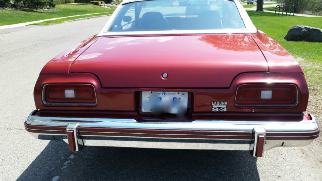 1974 Chevrolet Chevelle (Red/Red)