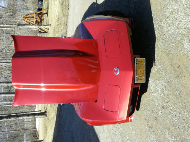 1974 Chevrolet Corvette (Burgundy/Black)