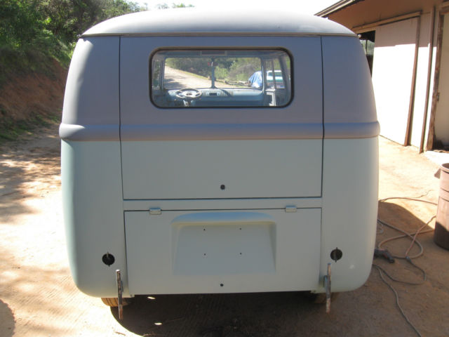 1959 Volkswagen Bus/Vanagon (Blue/Black)