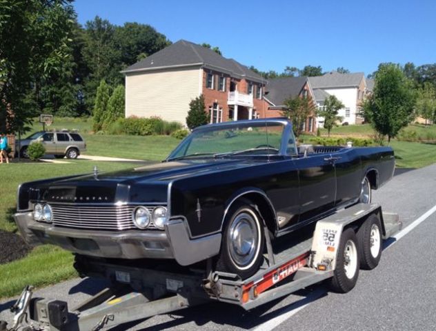 1966 Lincoln Continental (Black/Black)