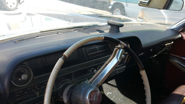 1963 Cadillac DeVille (Blue/Red)