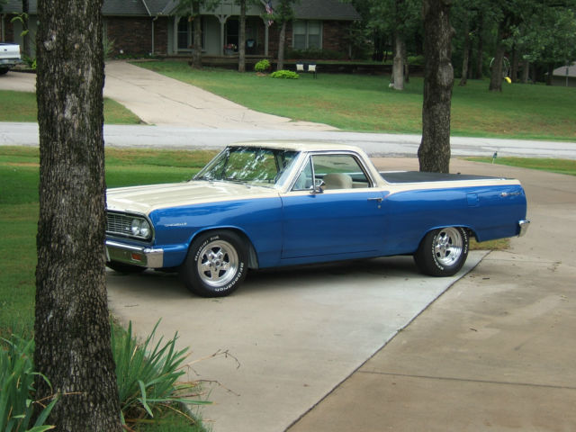 1964 Chevrolet El Camino (Blue & Beige/2 tone blue & beige)